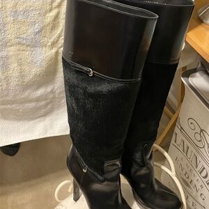 Gucci High Heeled Leather & Fur Boots- Size 9B